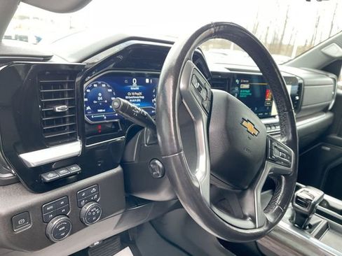 Used 2022 Chevrolet Silverado 1500 LTZ w/ LTZ Premium Package image 10