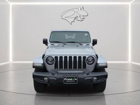 Used 2021 Jeep Wrangler Unlimited Sahara AWD/4WD image 29