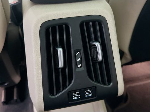 Used 2025 BMW X2 xDrive28i image 27