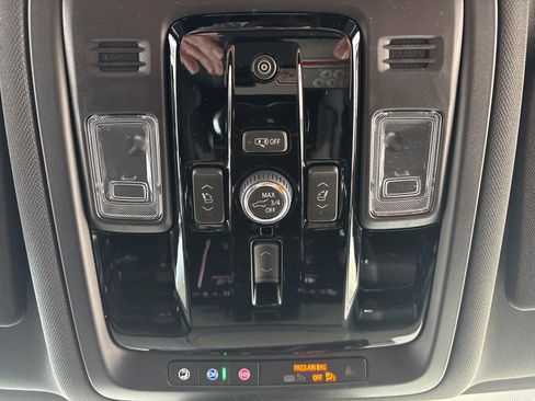 New 2026 GMC Yukon Elevation image 24