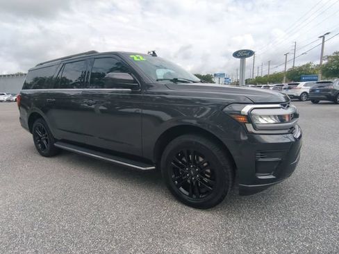 Used 2022 Ford Expedition Max XLT RWD image 2