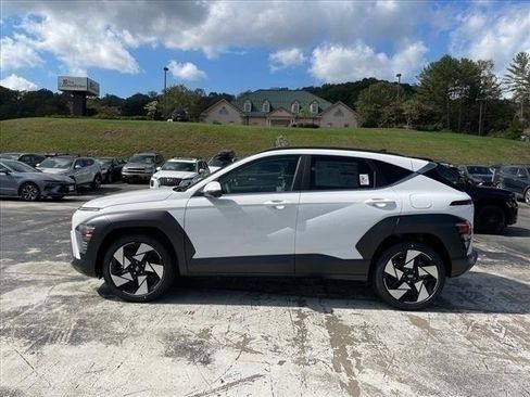 Certified 2025 Hyundai Kona Limited image 4