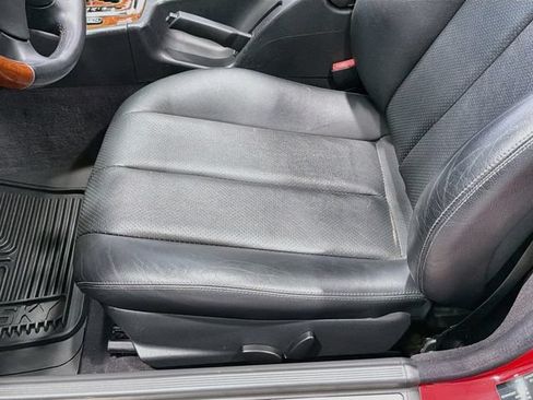 Used 2001 Mercedes-Benz SLK 320 image 14