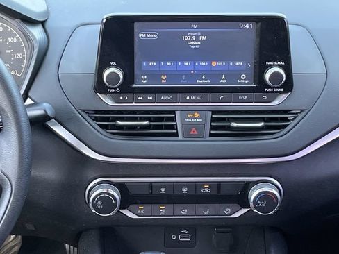 Used 2021 Nissan Altima 2.5 S FWD image 15