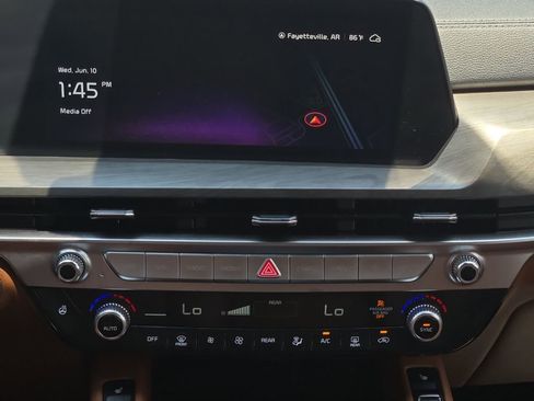 Used 2025 Kia Telluride EX X-Line AWD/4WD image 12