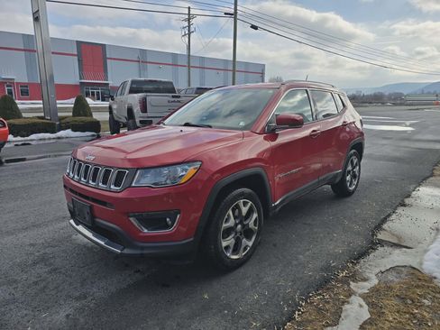 Used 2019 Jeep Compass Limited image 7
