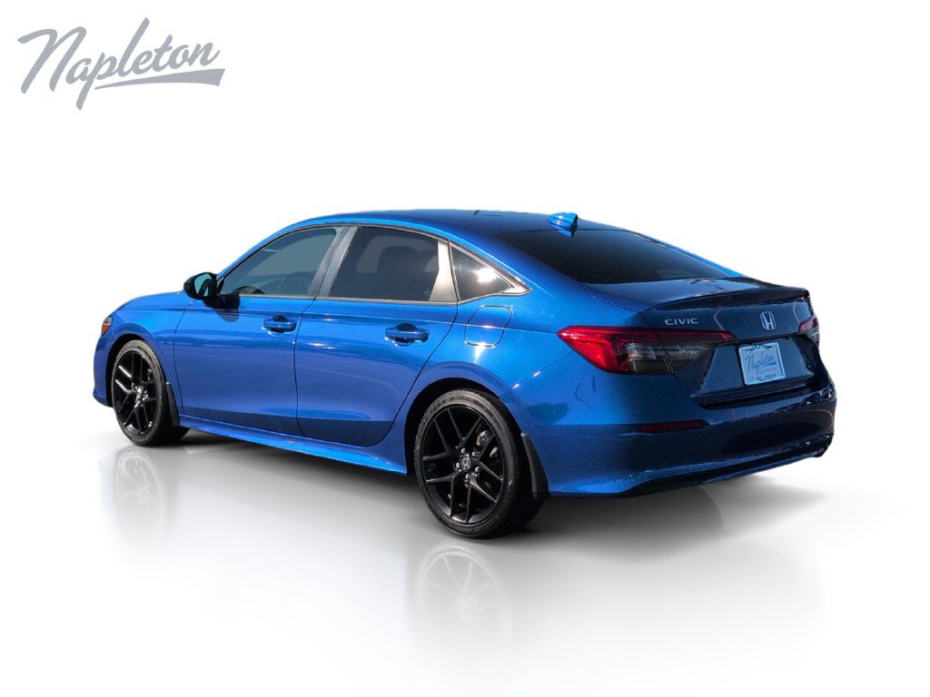 Used 2024 Honda Civic Sport image 3