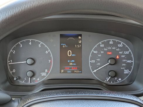 Used 2025 Toyota Corolla LE image 23