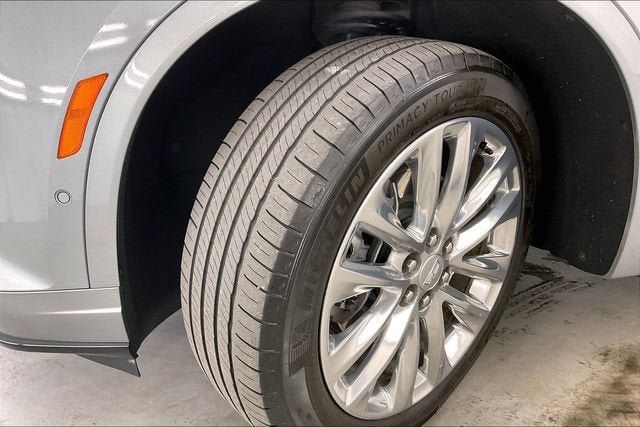 Certified 2023 Cadillac XT6 Premium Luxury w/ Technology Package AWD/4WD image 34