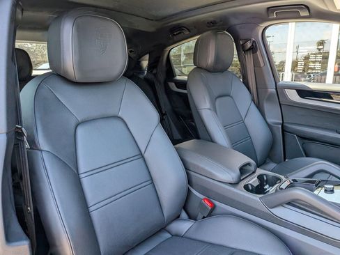 New 2026 Porsche Cayenne Coupe image 26