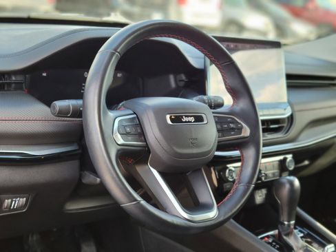 Used 2022 Jeep Compass Trailhawk w/ Trailhawk Elite Group image 20