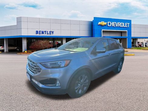 Used 2024 Ford Edge Titanium image 1