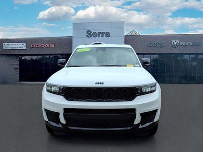 Used 2024 Jeep Grand Cherokee L Altitude