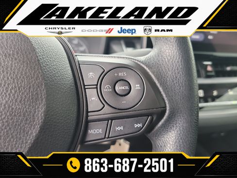 Used 2023 Toyota Corolla LE FWD image 28