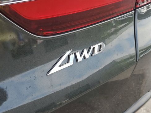 Used 2025 Genesis GV80 3.5T e-SC image 10