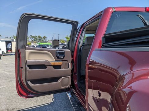 Used 2015 Chevrolet Silverado 3500 LTZ w/ LTZ Plus Package image 51