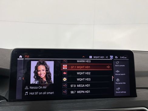 Used 2023 BMW X3 xDrive30i w/ M Sport Package image 15