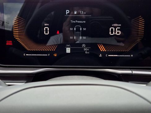 New 2026 Kia Sportage EX FWD image 11