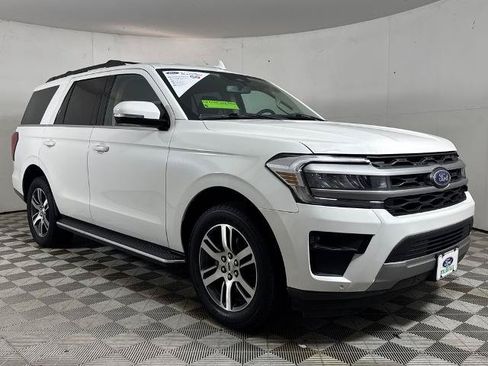Certified 2023 Ford Expedition XLT RWD image 1
