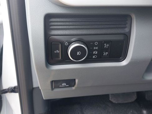 New 2026 Ford F250 XL w/ XL Chrome Package image 12