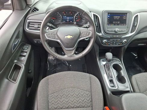 Used 2022 Chevrolet Equinox LT image 12