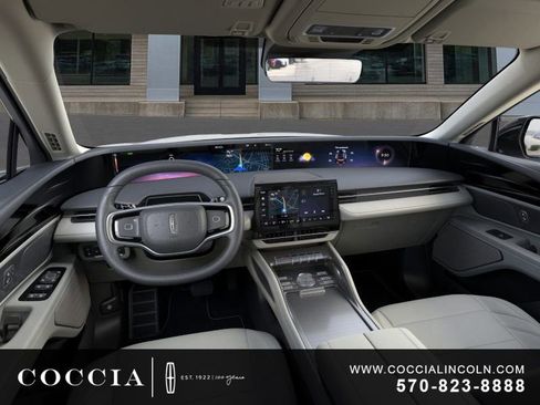 New 2026 Lincoln Nautilus Premier image 9