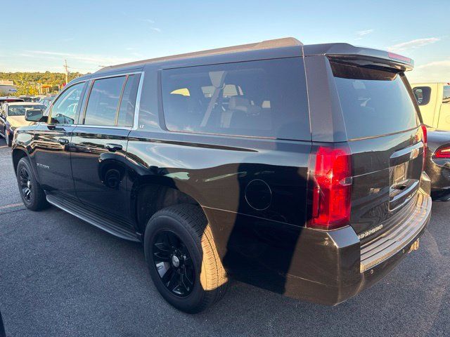 Used 2019 Chevrolet Suburban LT AWD/4WD image 4