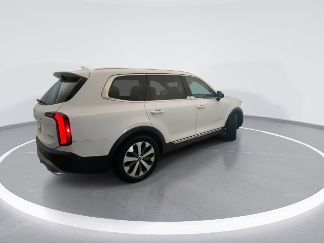 Used 2021 Kia Telluride EX w/ EX Premium Package FWD image 4