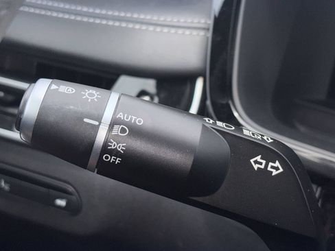 Used 2023 INFINITI QX60 Luxe w/ Vision Package FWD image 10