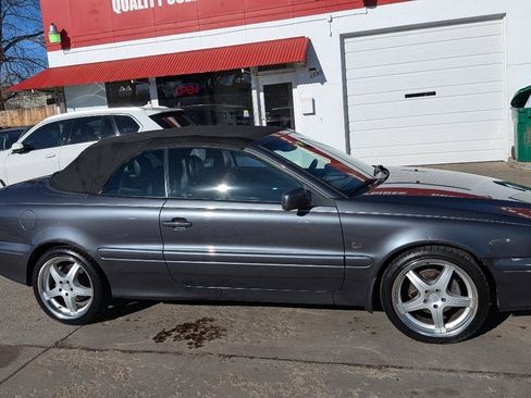Used 2004 Volvo C70 HT image 4