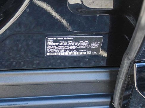 Certified 2023 BMW XM image 28