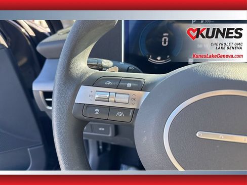 Used 2025 Hyundai Sonata SEL FWD image 25