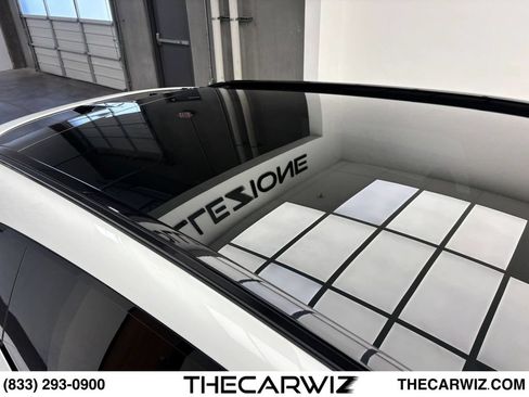 Used 2021 Aston Martin DBX AWD/4WD image 49