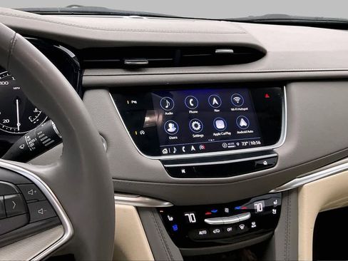 Used 2025 Cadillac XT5 Premium Luxury w/ LPO, Floor Liner Package FWD image 5
