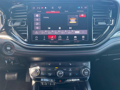 Used 2022 Dodge Durango R/T w/ Blacktop Package image 19