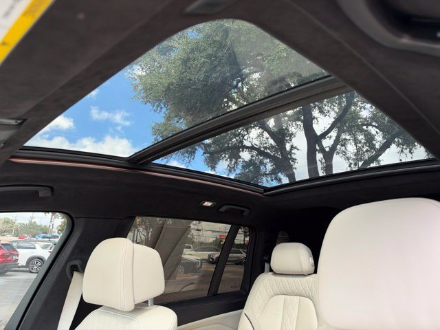 Used 2019 BMW X7 xDrive40i w/ Premium Package AWD/4WD image 34