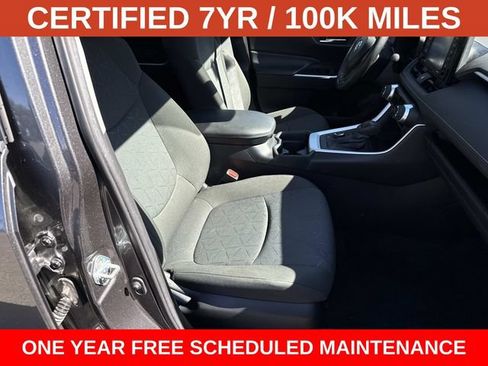 Used 2021 Toyota RAV4 XLE AWD/4WD image 9