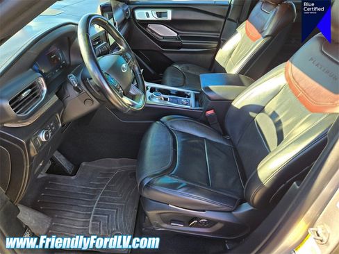 Certified 2020 Ford Explorer Platinum w/ Premium Technology Package image 10