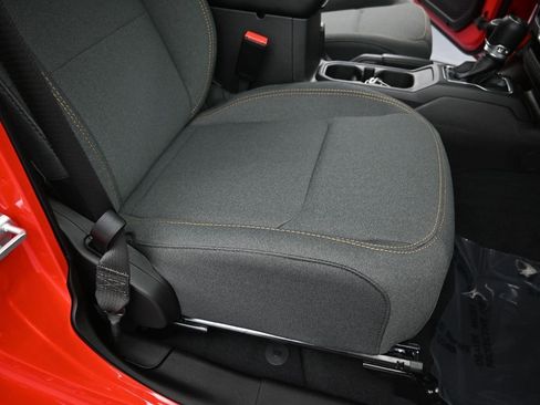 New 2026 Jeep Wrangler Unlimited Sport image 30