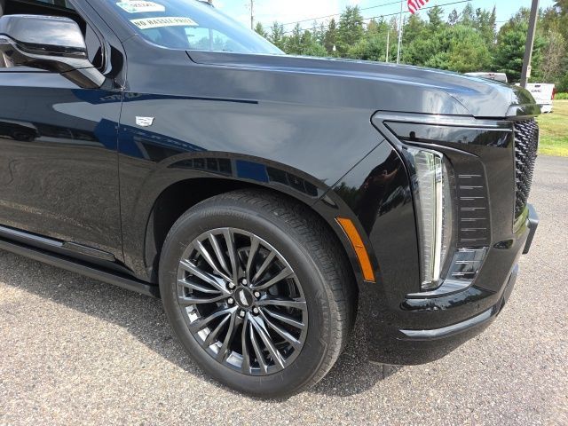 Used 2025 Cadillac Escalade Sport Platinum AWD/4WD image 33
