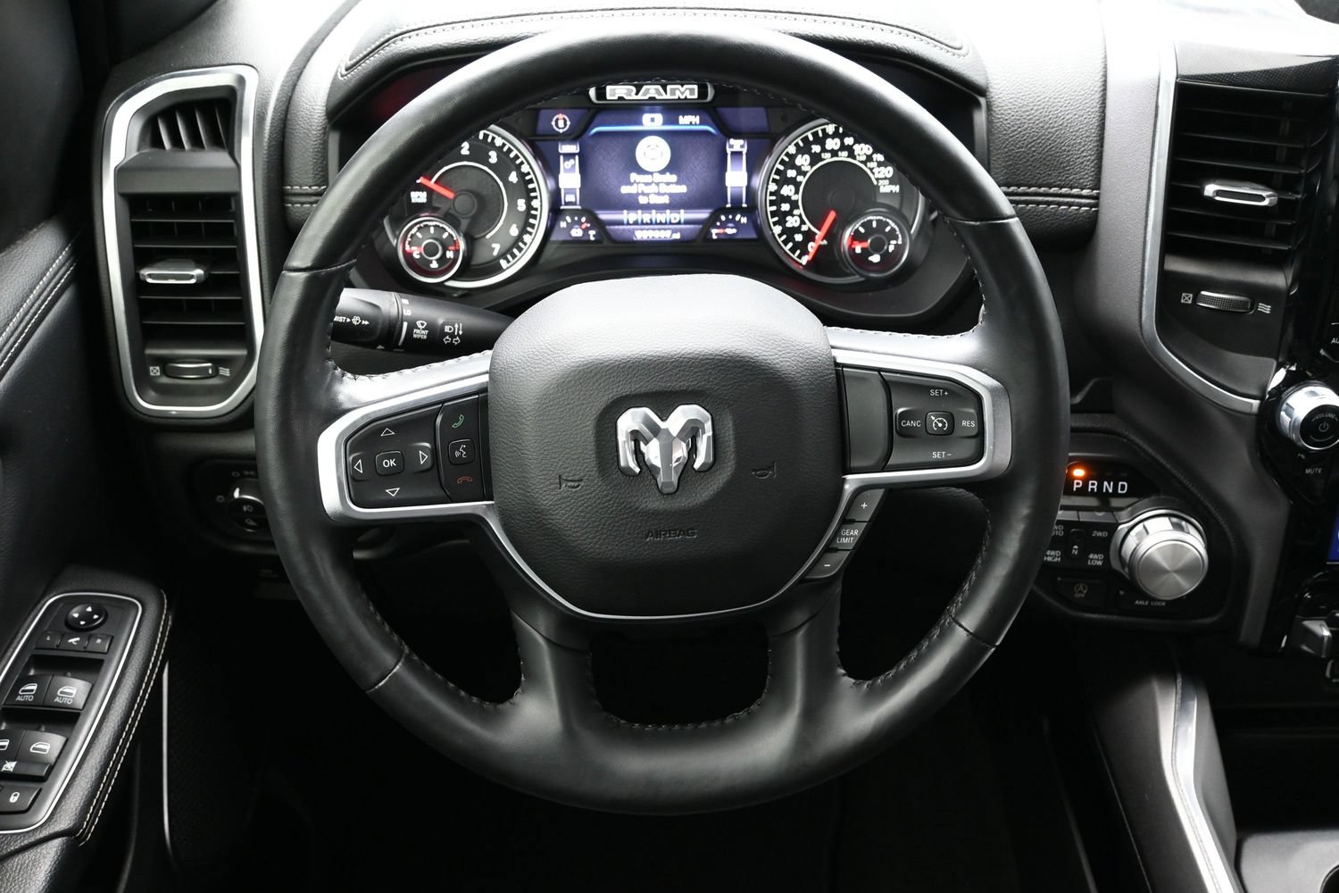 Used 2020 RAM 1500 Laramie w/ Sport Appearance Package AWD/4WD image 32