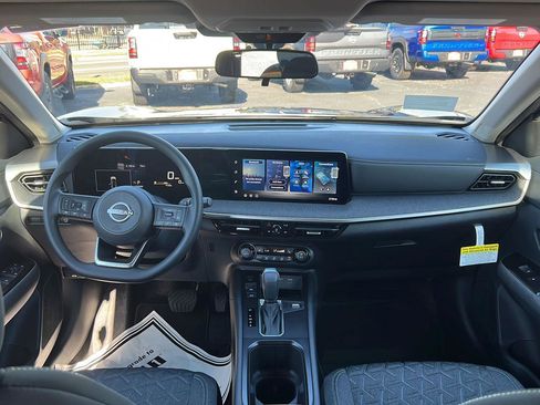 New 2026 Nissan Kicks SV w/ SV Premium Package image 13
