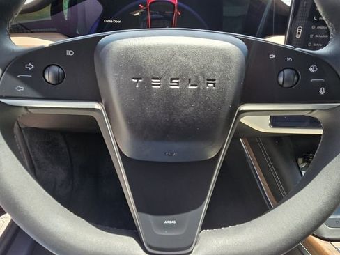 Used 2024 Tesla Model S AWD/4WD image 21