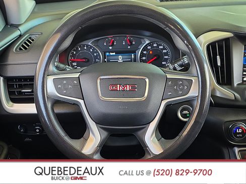 Used 2024 GMC Terrain SLE w/ Driver Convenience Package AWD/4WD image 12