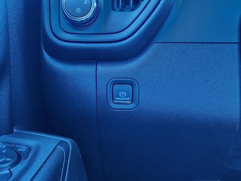 New 2026 GMC Sierra 3500 Pro w/ Convenience Package image 20