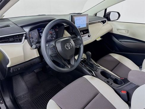 Certified 2025 Toyota Corolla LE image 7