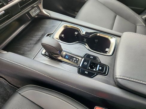 Used 2025 Lexus RX 350 Premium w/ Accessory Package (Z1) image 18