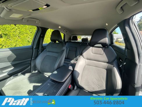 Used 2023 Nissan Ariya FWD image 41