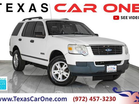 Used 2006 Ford Explorer XLS image 1