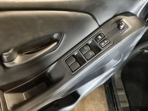 New 2026 Nissan Frontier SV w/ All-Weather Content Package AWD/4WD image 15